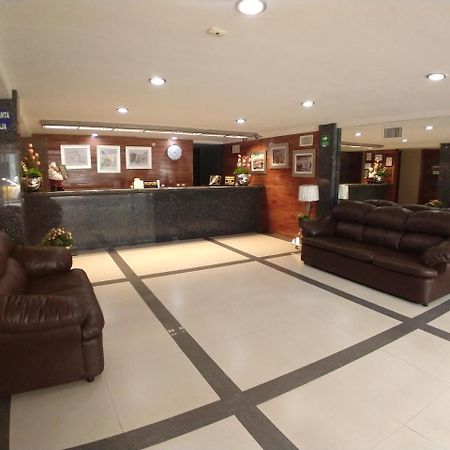 Hotel Porto Alegre Guadalajara Extérieur photo