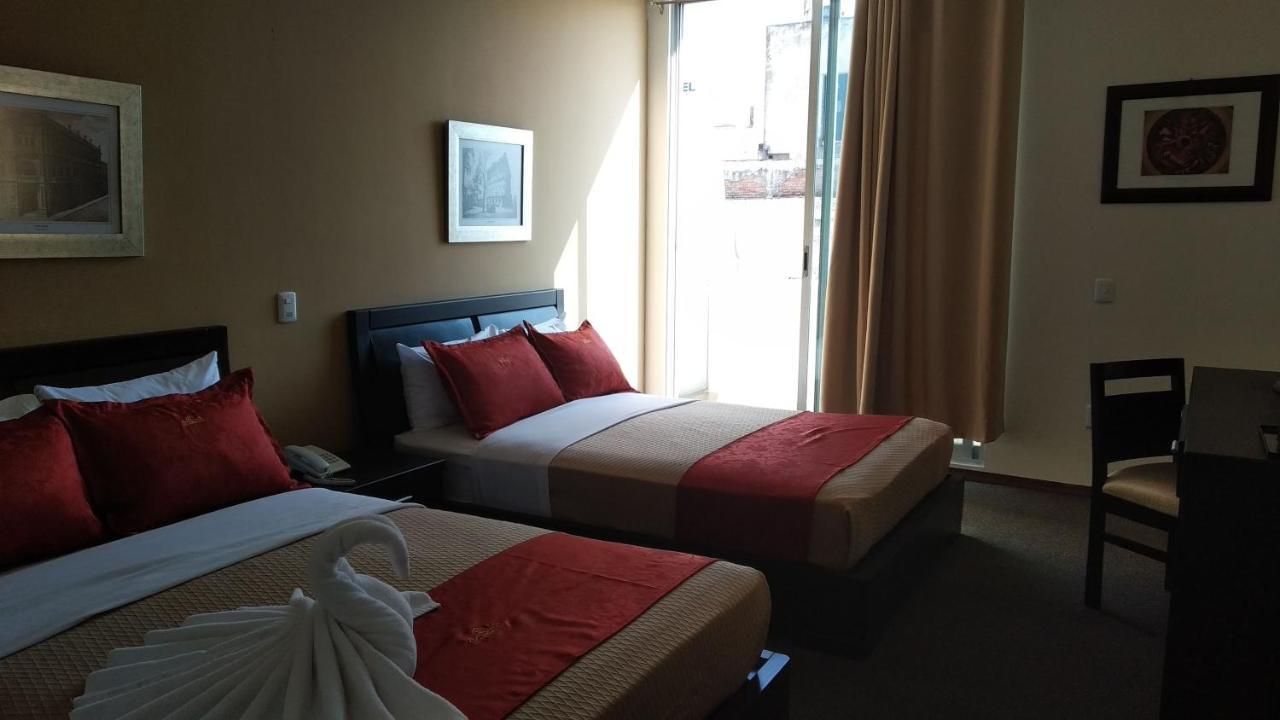 Hotel Porto Alegre Guadalajara Extérieur photo